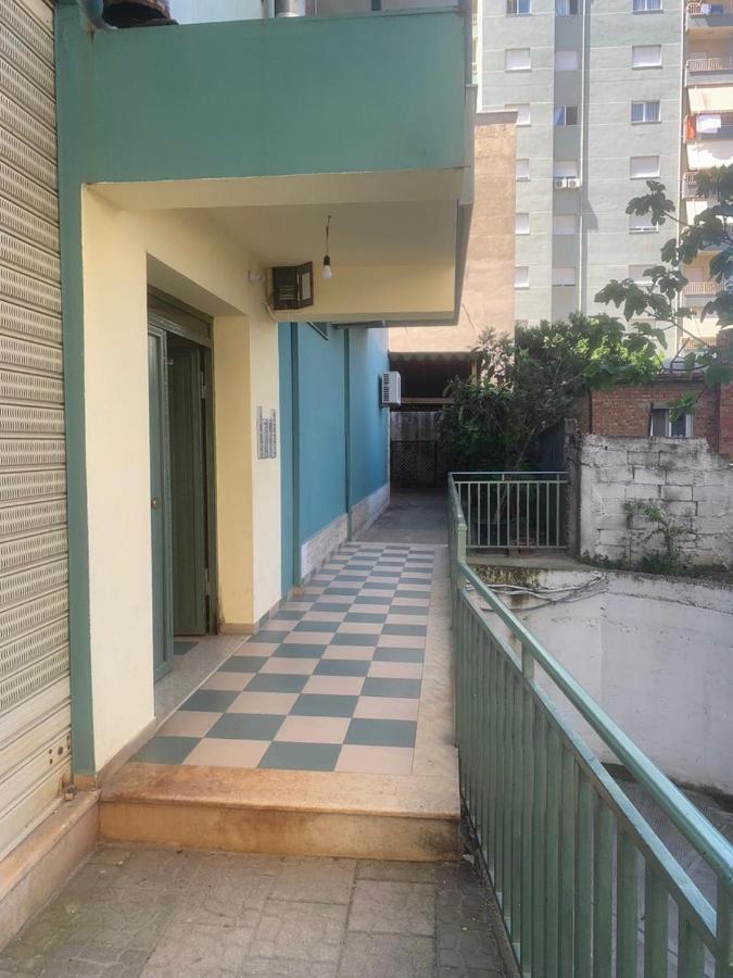 Guest House Fier Esterno foto